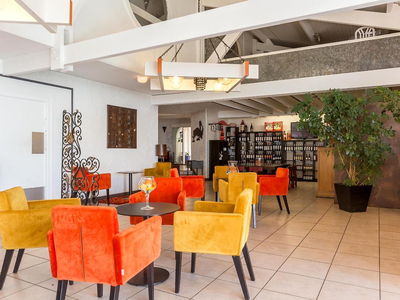 Logis Hotel Restaurant La Citadelle Бле Екстер'єр фото